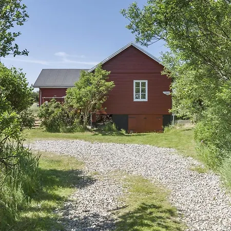 Ahnandia - 500m From The Sea By Interhome