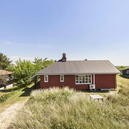 Ahnandia - 500m From The Sea By Interhome