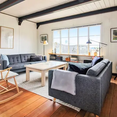 Ahnandia - 500m From The Sea By Interhome Feriehus