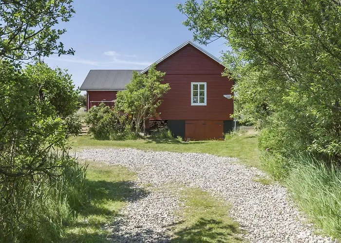 Ahnandia - 500m From The Sea By Interhome