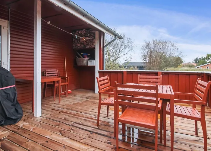 Ahnandia - 500m From The Sea By Interhome